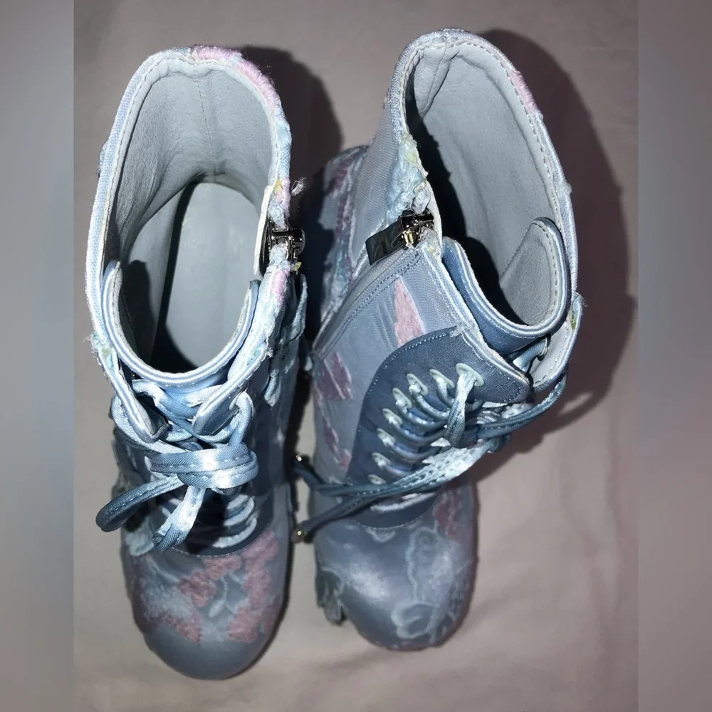 Dolls Kill Sugar Thrillz Platform Boots - Picture 13 of 14